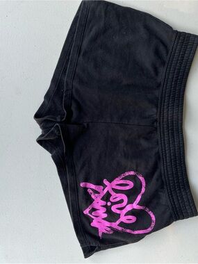 PINK Victoria's Secret Black Bike Shorts with Hot Pink Heart Script